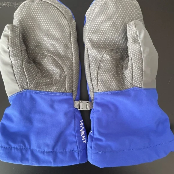 Northface Kids mittens - Picture 2 of 2